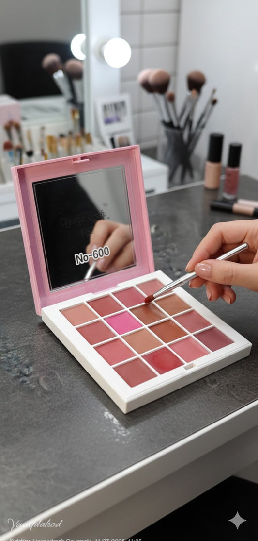 16-Color Lipstick Kit