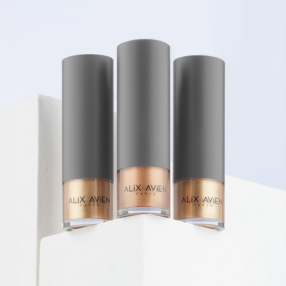 Addictive Glow Highlighter - 103 Mirrored Bronze