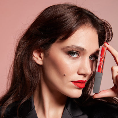 Matte Liquid Lipstick – 513 Dry Cranberry