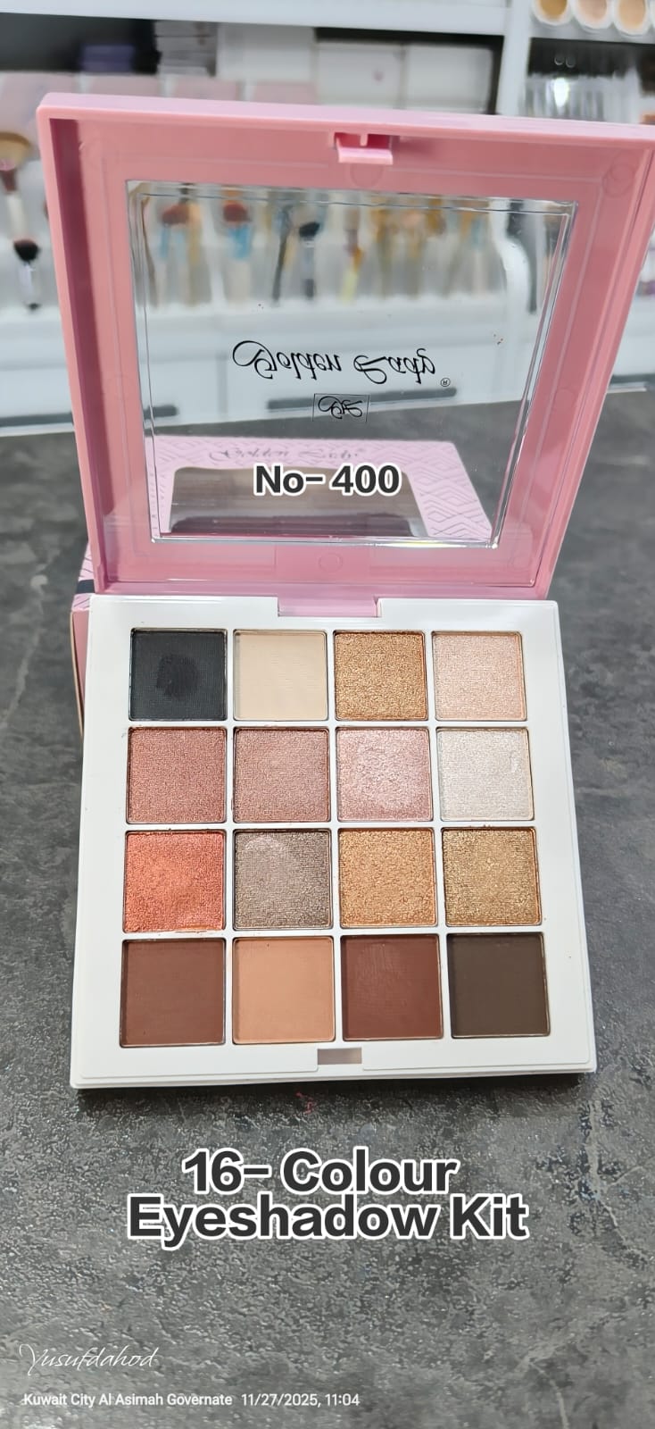 16-Color Eyeshadow Kit