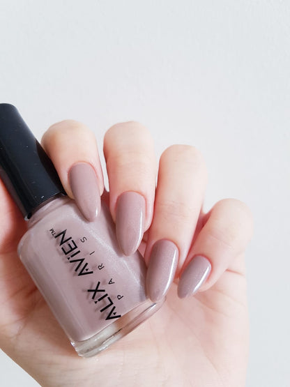 ALIX AVIEN NAIL POLISH 86